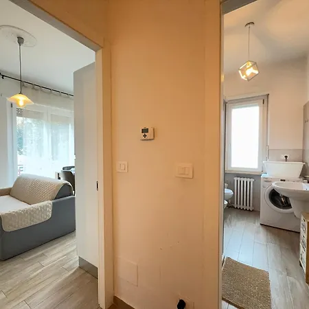 Private Parking, With A View Of The Hills * Alba (Piedmont)